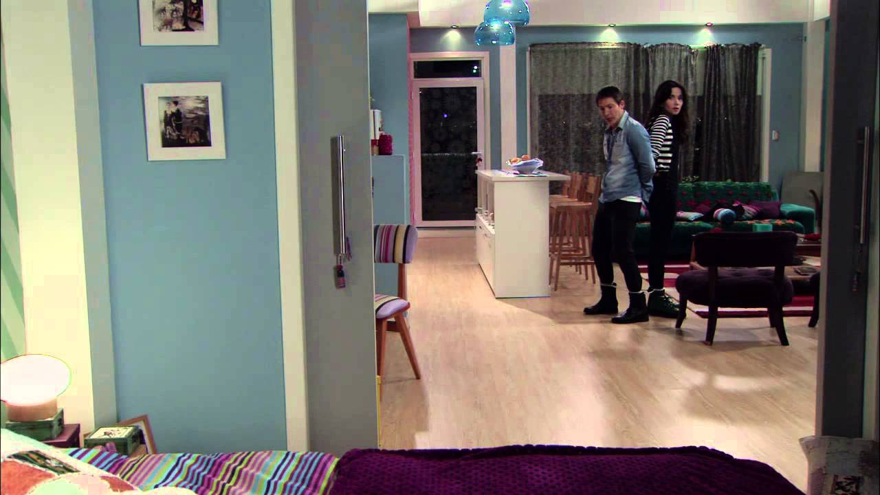 Solamente Vos - Violento robo a Aurora y Juan