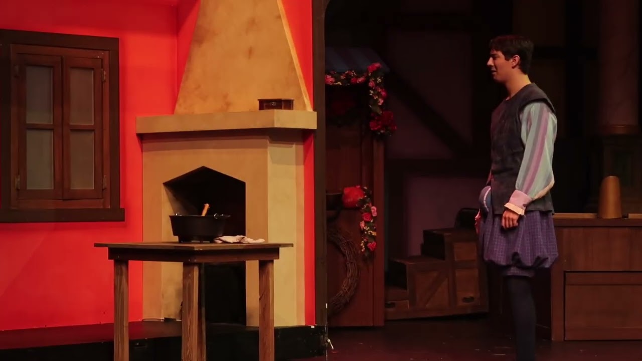 Rachel Roth as Bea in Something Rotten at the Hartt School of Music