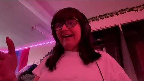 Red (Taylor’s Version) Album Reaction - Part 1!