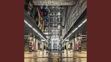 Pulsating Ambience for Empty Elevators