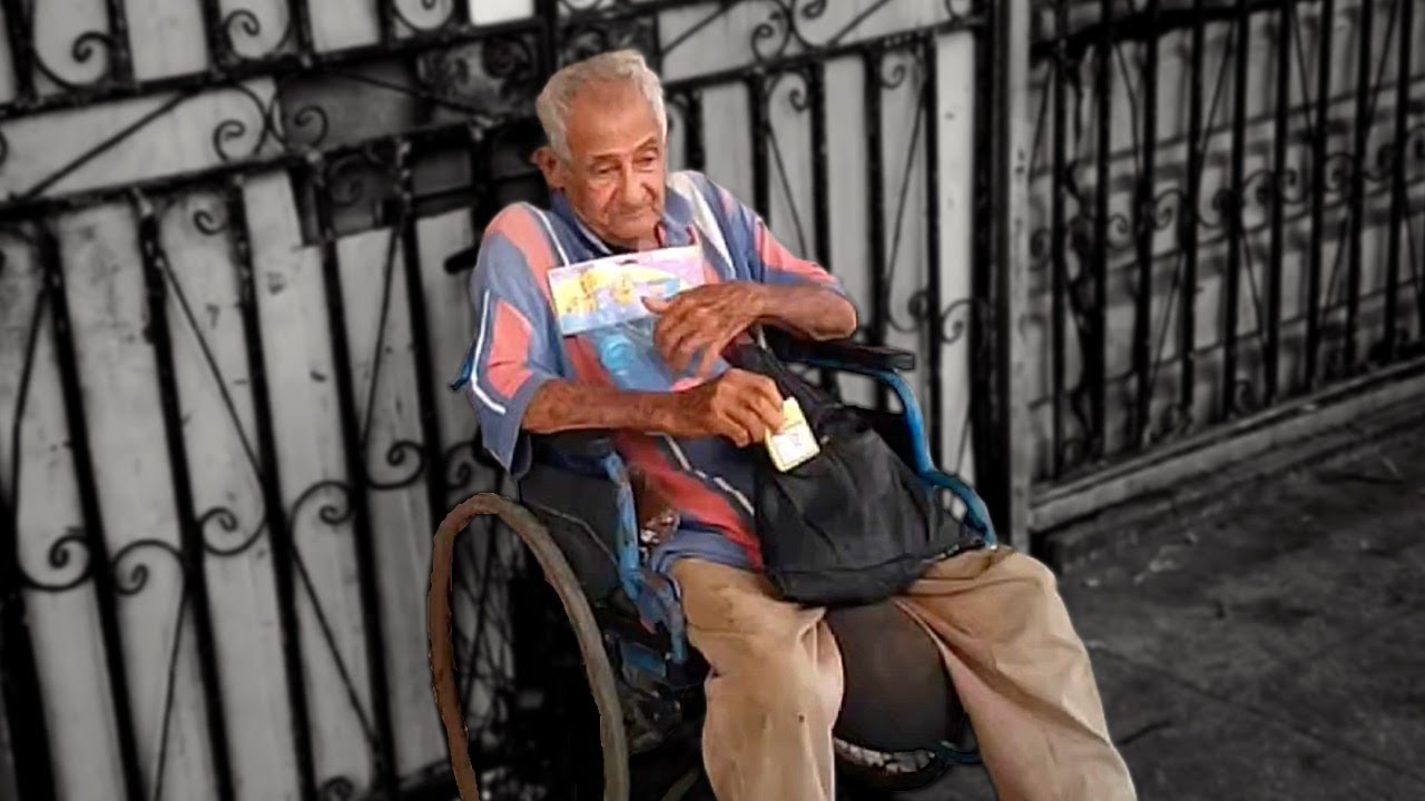 Y todo, ¿para qué? Así SOBREVIVEN ANCIANOS en las CALLES de La Habana ...