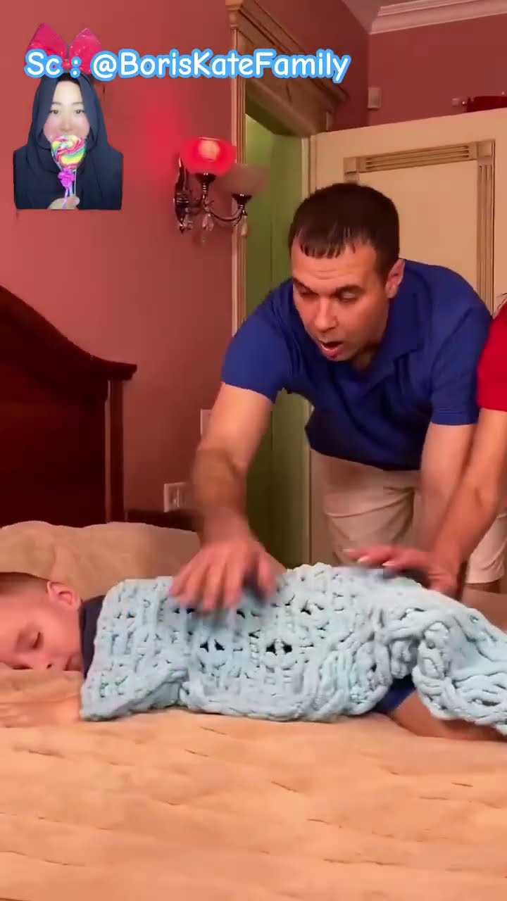 SI BOCIL GAK MAU TIDUR, PAPA DAN MAMA GAK BISA MINUM KOPI ⁉️? @BorisKateFamily #shorts #funny