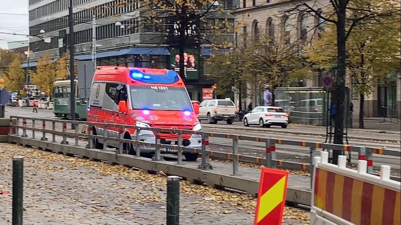 Random Emergency Vehicles Responding