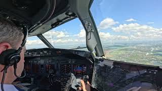 BOEING 737 CROSSWIND LANDING Bucharest Airport RWY08R | Cockpit View | Life Of An Airline Pilot