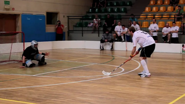 II Mistrzostwa Polski Amatorów w Unihokeju - karny Jarosław Lech