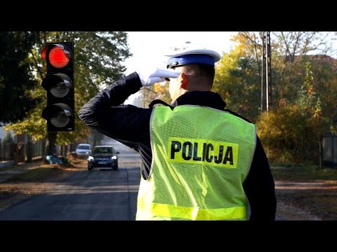Wiesz jak się zachować, gdy policjant kieruje ruchem? – Policja świętokrzyska