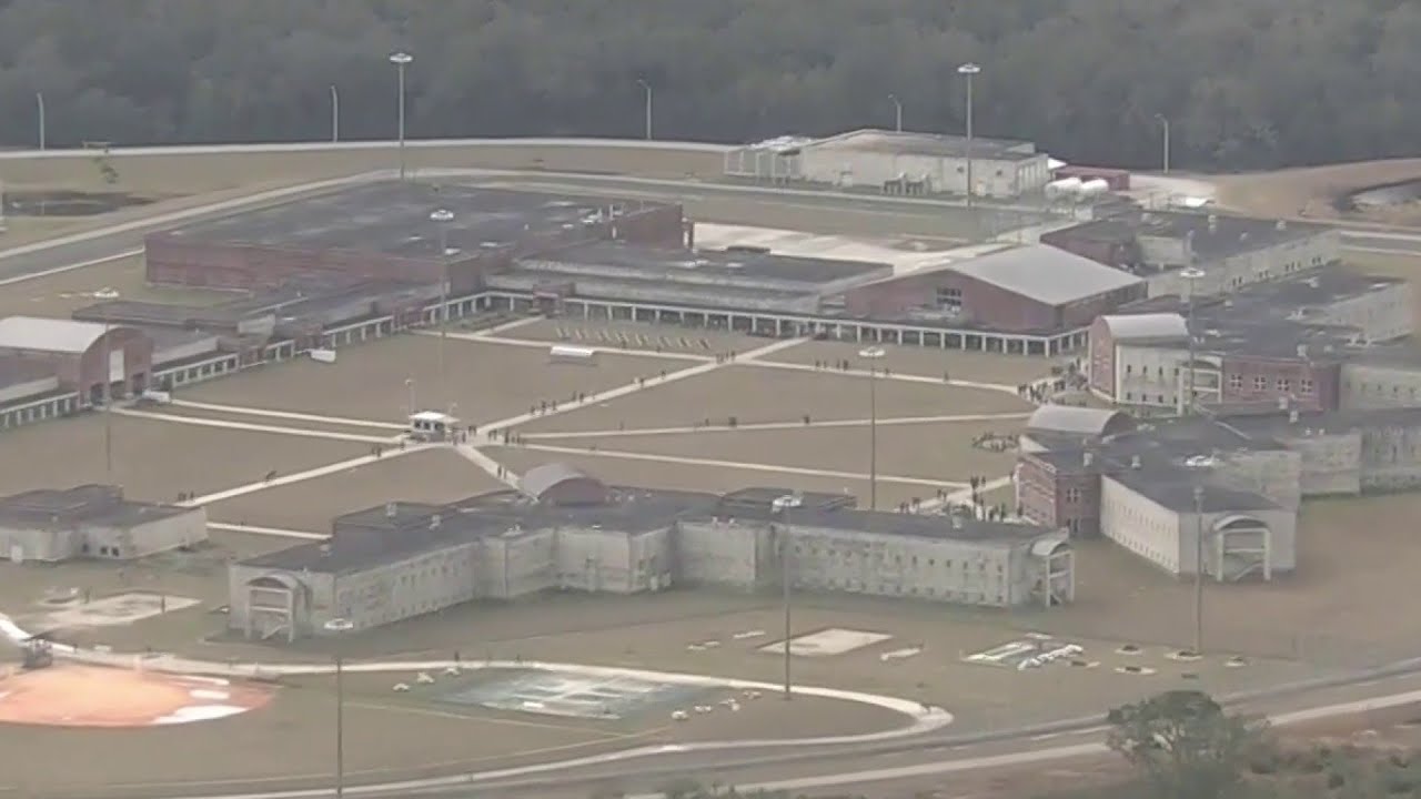 Central Florida prison inmates diagnosed with Legionnaires YouTube