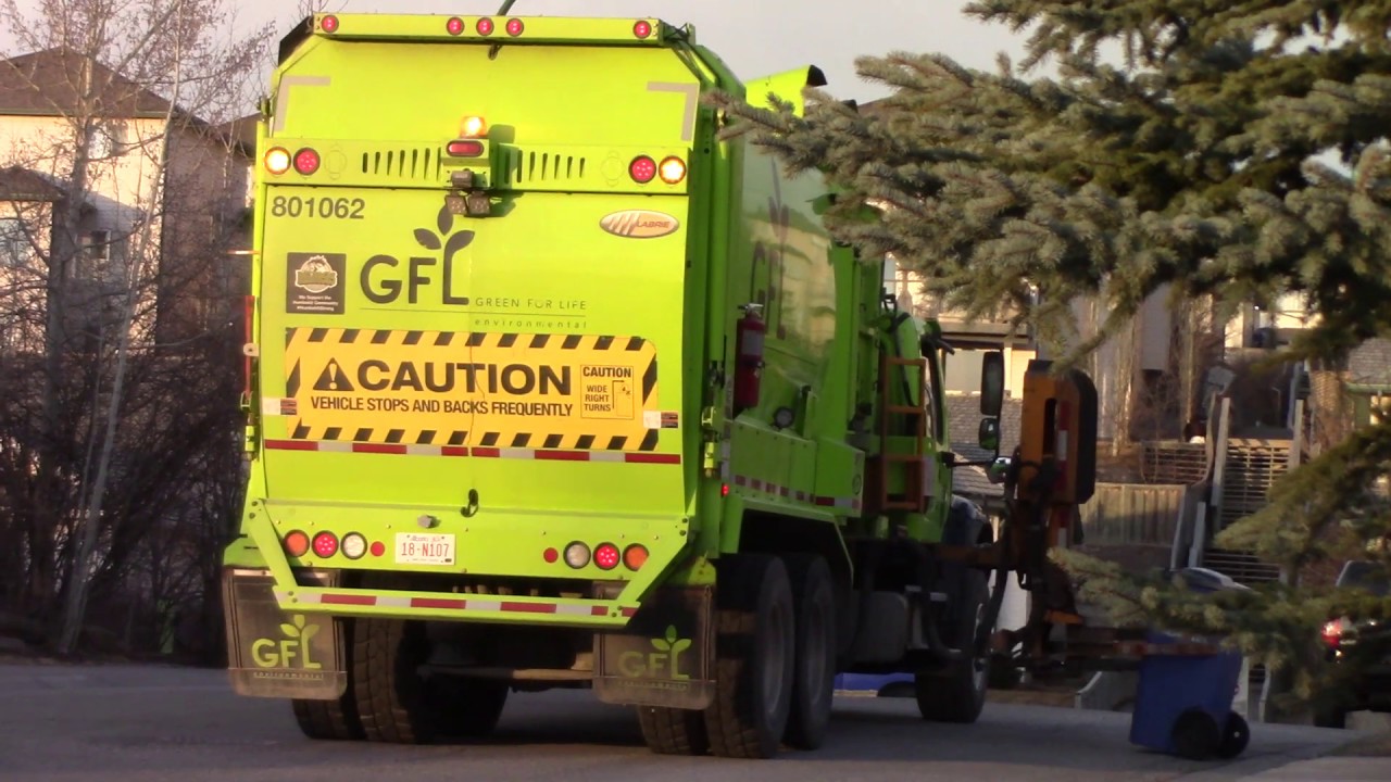 Garbge Truck Spotting HD GFL Recycling Pickup In Cochrane Alberta 