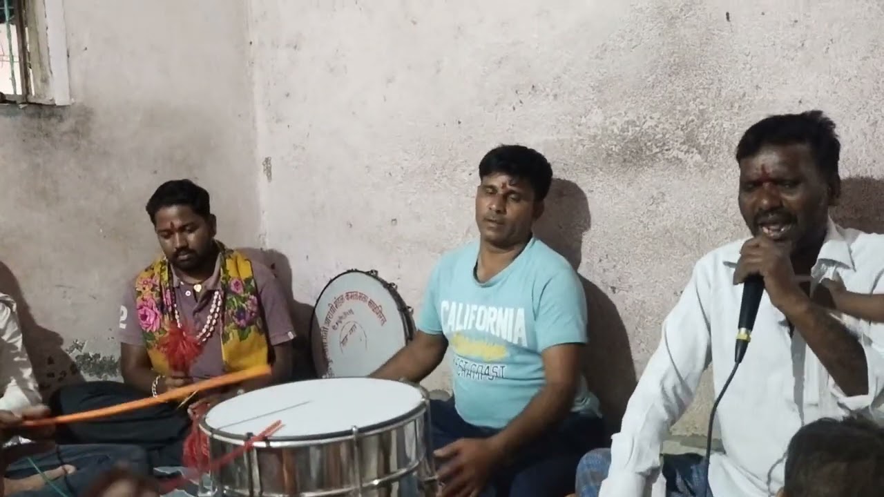 जय तुळजाभवानी आराधी मंडळ माळशिरस 8888593605 (2)