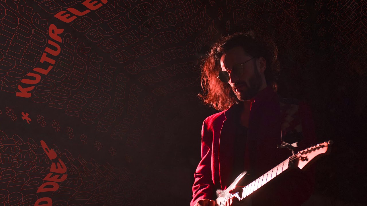 Guarda Red Deep - On su YouTube Guarda Red Deep - On su YouTube