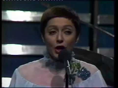 Googoosh - Sakineh Dayghezi Nay Nay