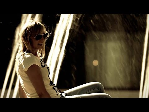 Franziska - Flimmernde Straßen (Offizielles Musikvideo)