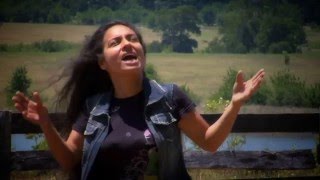 Famous No Soy De Aqui-Sonia Martinez Net Worth