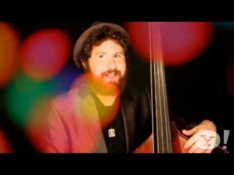 Haley Reinhart, Casey Abrams - Baby, Its Cold Outside