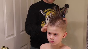 Professional Spiked Mohawk at HOME ********* DIY How to cut Punk Spiked Mohawk