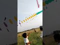 Layang-layangnya gak mau terbang, kurang angin