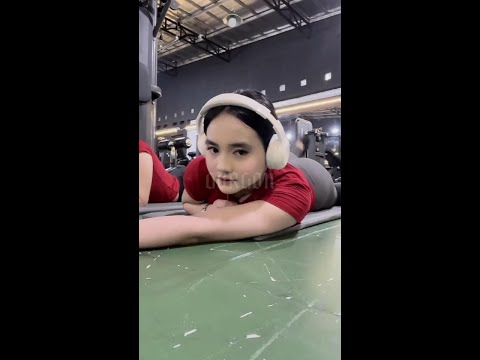 Cheryllfs eksklusif ngegym live tiktok
