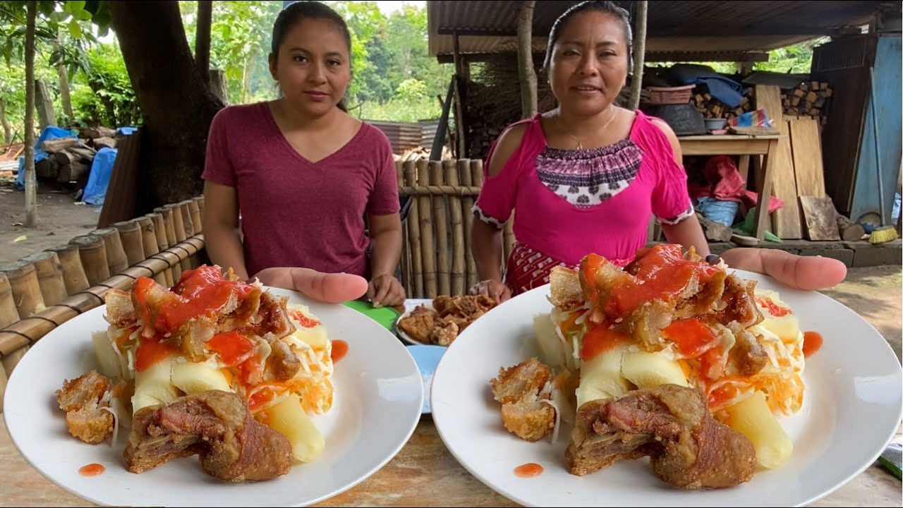 Yuca con chicharrón/Así comemos los guatemaltecos🐖