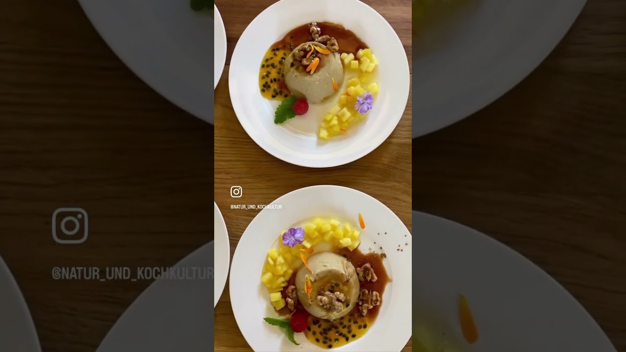 Karamellpudding mit Ananaskompott und karamellisierten Walnüssen-ein ...
