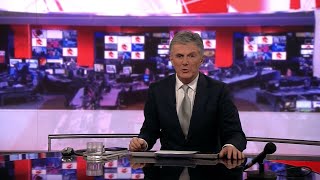 BBC World News (09GMT Headlines + Intro - 24/12/21) [1080p50]