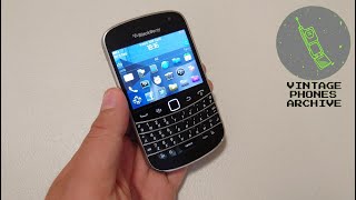 Blackberry Bold 9900 Mobile phone menu browse, ringtones, games, wallpapers