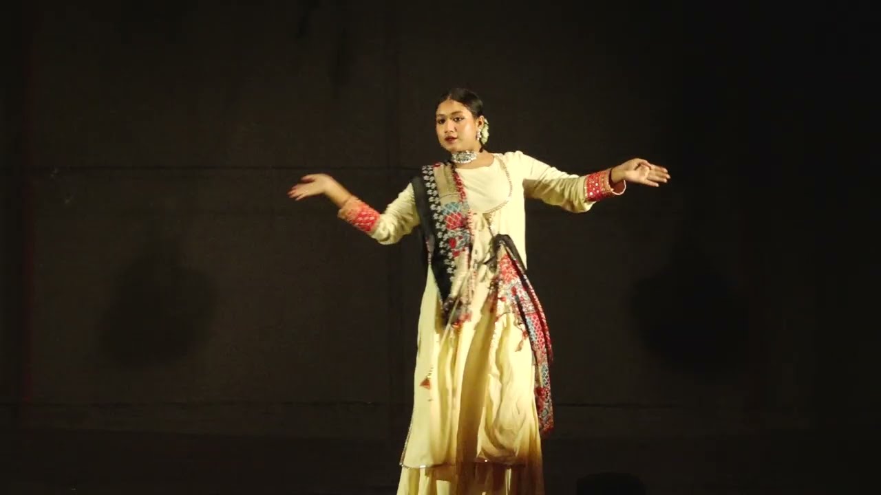 Tarana X Jhum Re Gori Dance Performance by Aditi Mukherjee