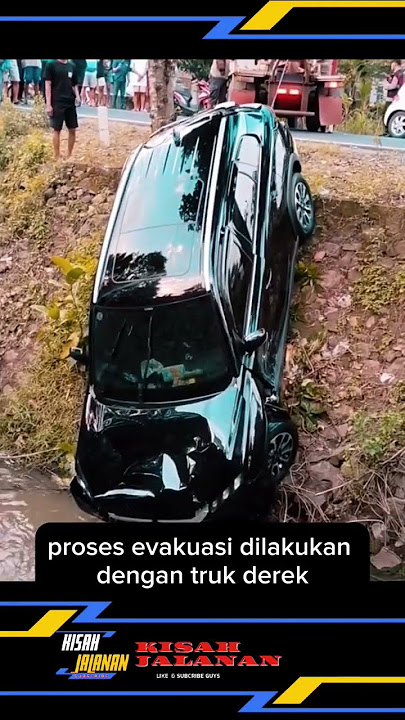 Momen tali derek sebuah truk derek terputus 😱 #shorts