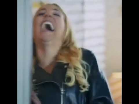 MERYEM UZERLI LAUGH 😂😂😂😂😂