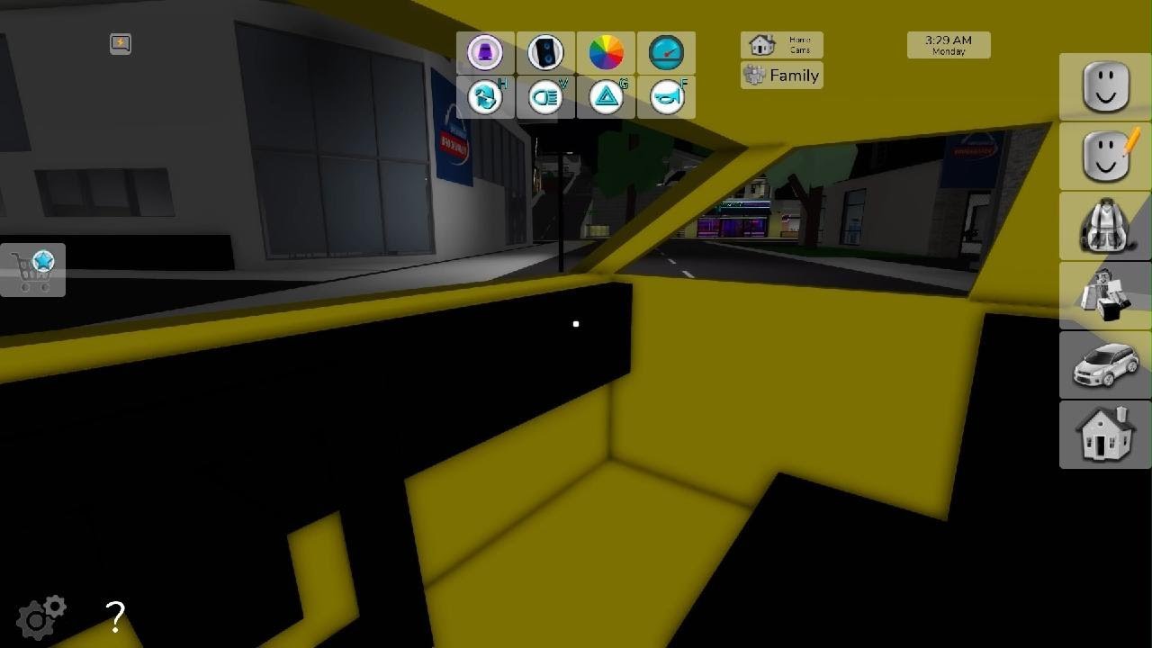 Roblox brookhaven surprise (Banana show ep 2)