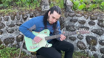 soloing on the chorus but there are key changes