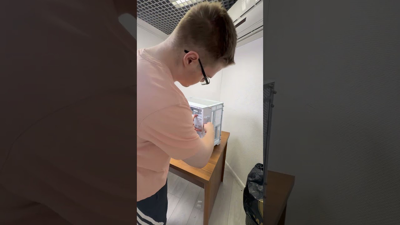 Как вам компик?