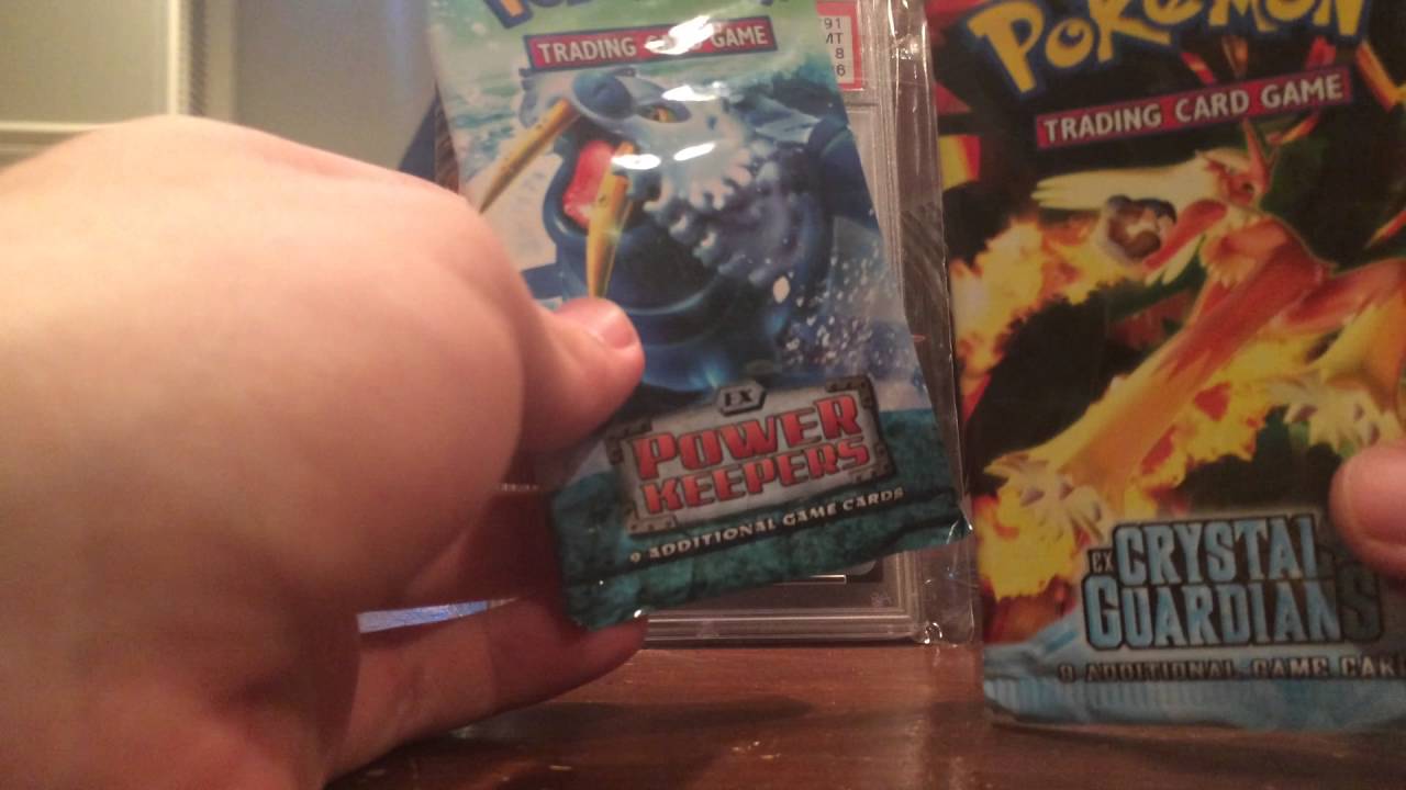 Gold Star Hunting! Opening a Pokemon Classic Trio Box!