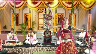 Welcome to culture of bundelkhand traditional folk songs, bundeli
gaane, lokgeet, rai, nautanki, alha udal, devi geet bhajans, phag,
diwari & festival music,...