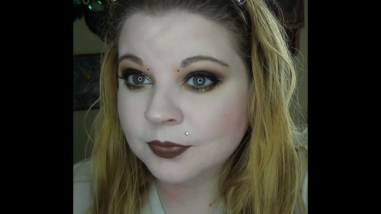 GRWM Kat Von D Fetish Palette