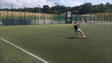 Acceleration-drop step-cross step