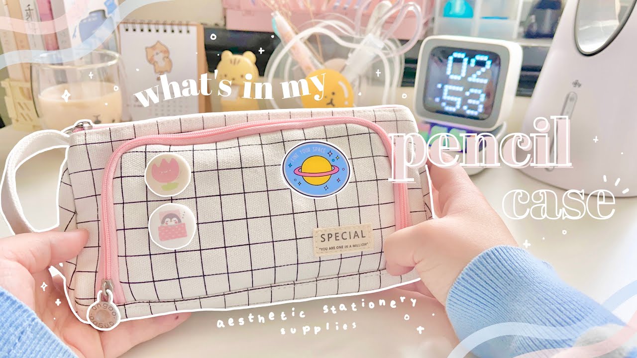 🍓 what's in my pencil case // aesthetic + cute stationery