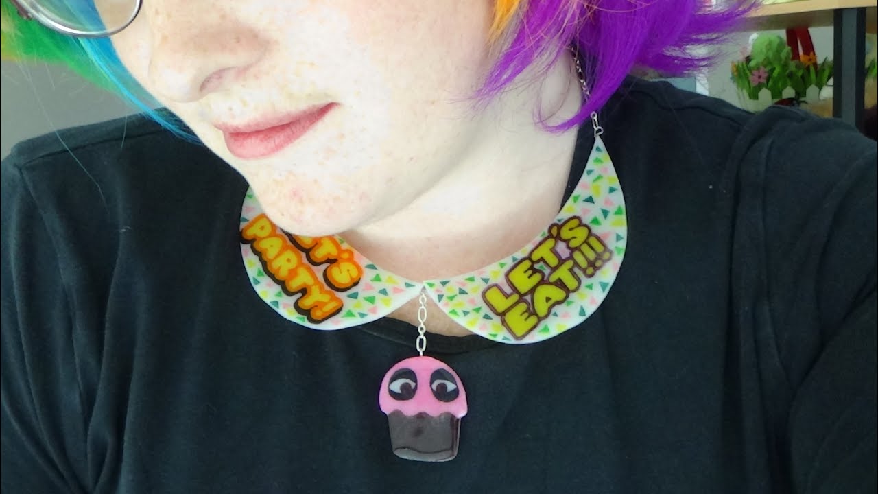 Geeky Living: Five Nights at Freddy's Necklace 