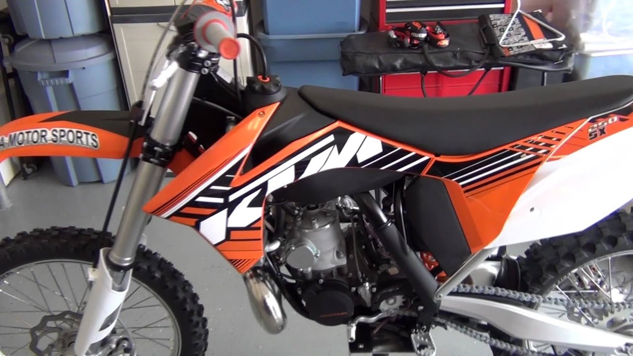 2012 KTM 250 SX - YouTube