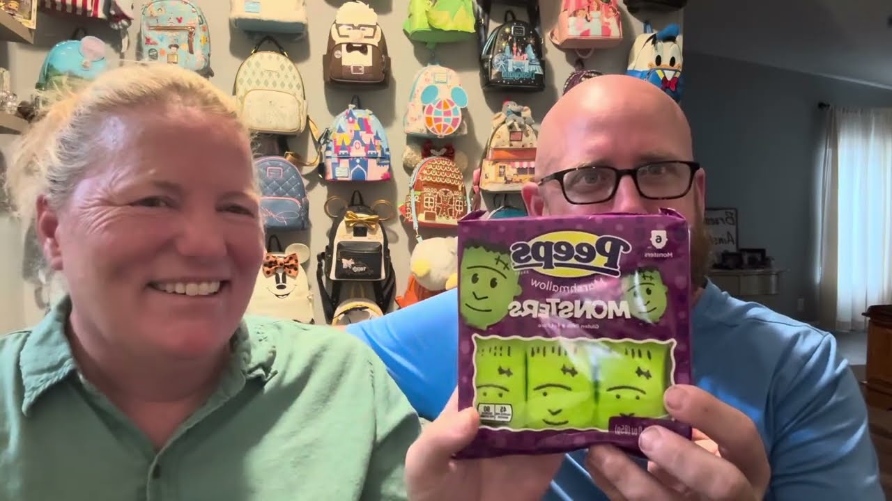 Trying Halloween Candy 2025 | Pumpkin Pie M&Ms, Dots Ghost & More Spooky Treats 🎃