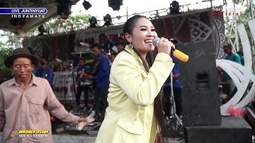 RABI ANGKAT VOC.SUSY LIVE SHOW JUNTI NYUAT ACARA SYUKURAN PEMUDA QILAS 2020 NMS
