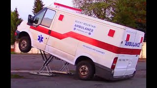 Ambulance stuck in deep mud but gets out quickly because of its Traution Traction System screenshot 3