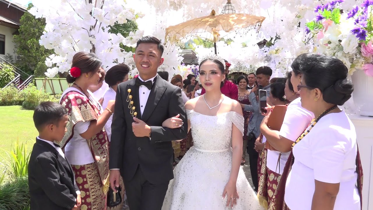 Pernikahan Keren Toraja Angels dan Maris di Hotel Misiliana Rantepao