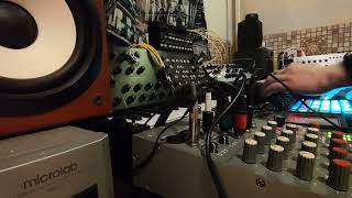 Maxwolt - Acid From Clouds.(Happy 303 Day)