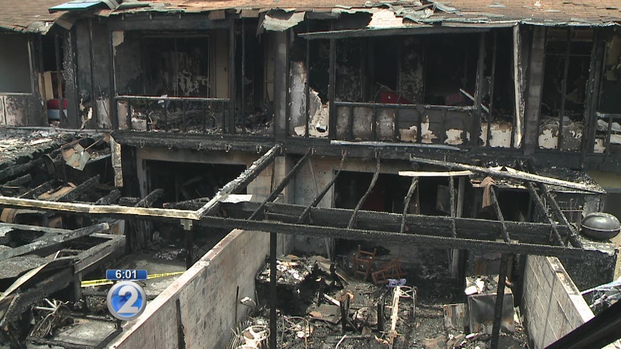 Ewa Beach families salvage what's left after fire YouTube
