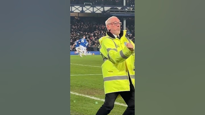 James Tarkowski goal in the derby to Titanic hits deep  🔵 @Everton