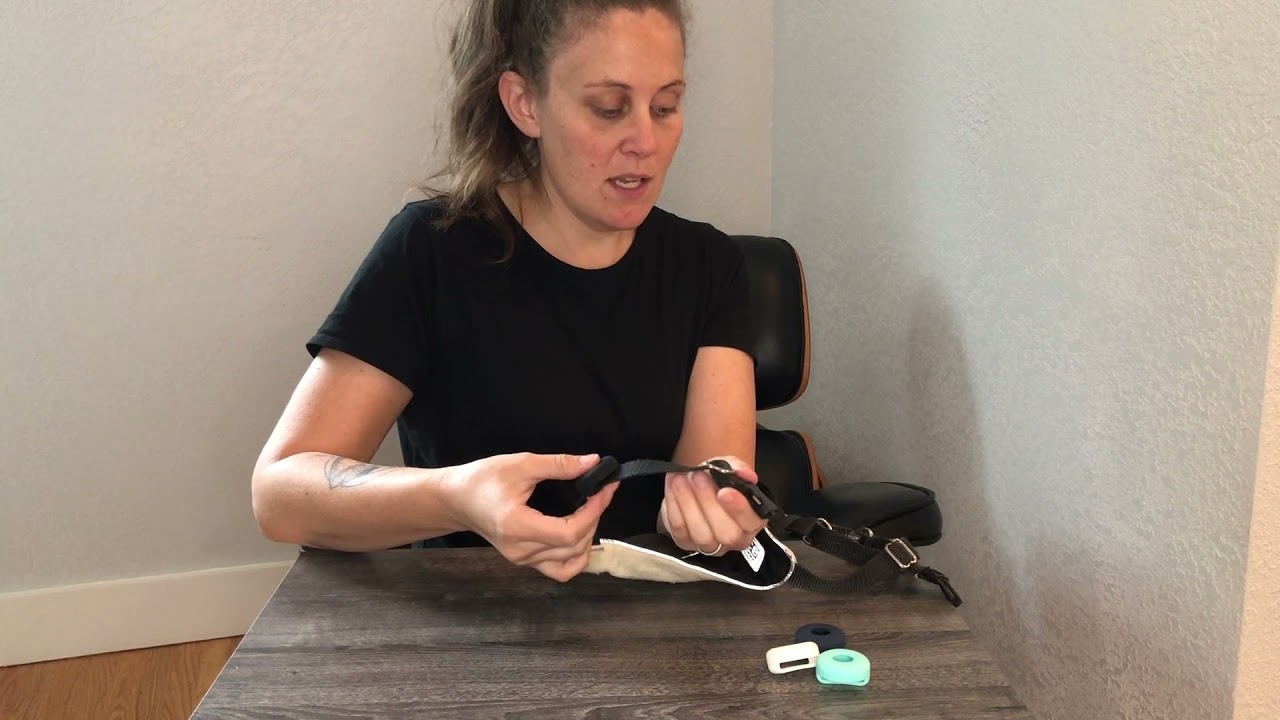 Review of Airtag Dog Collar Holder, Silicone Apple Air Tag Case Cover for 0.8-1.2inch Cat Pet Collar