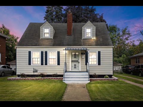 320 Streamside Dr, Harvey, IL home video tour
