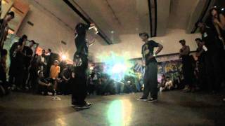 20111002 Seven To Smoke Popping Battle D Soul vs 08 Slim Boogie judge attack
