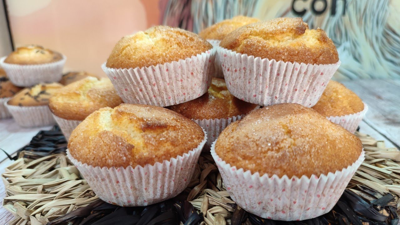 MAGDALENAS DE NATA, SUAVES Y TIERNAS + RELLENAS DE CHOCOLATE, con mambo!!!