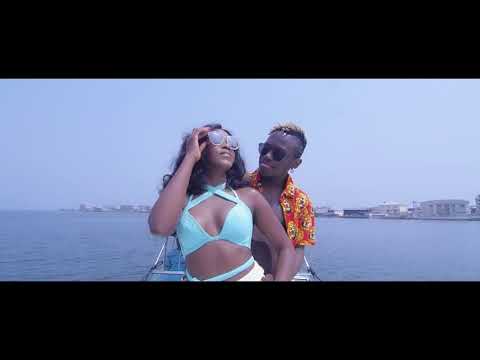 Fanicko feat Daphné  - Avec Toi ( Clip Officiel )